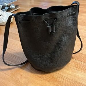 Black Baggu bucket bag
